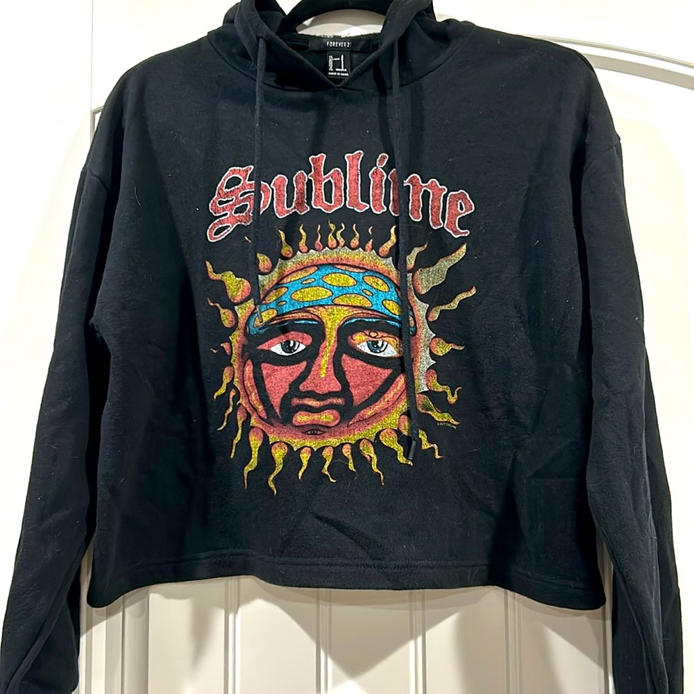 Forever 21 Sublime crop top sweatshirt Sz small